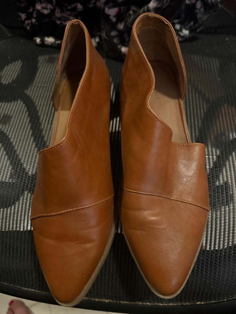Universal Thread Women's Pointed Slip-On Loafers - Cognac Brown